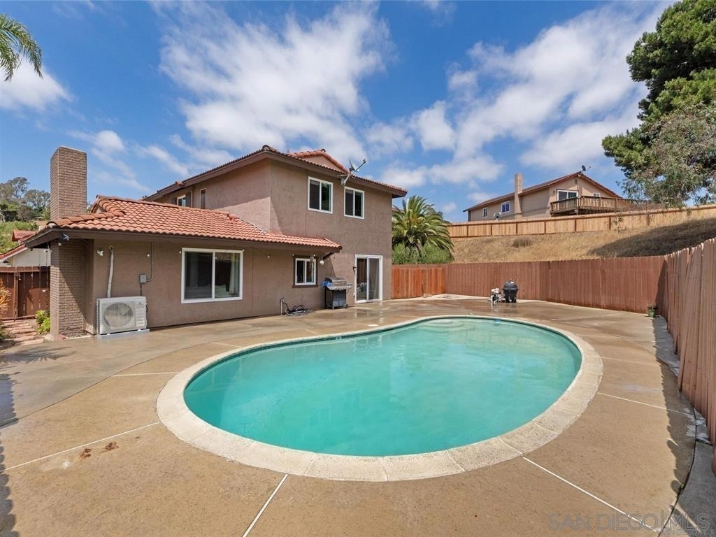 1655 Point Mugu Court - Photo 2