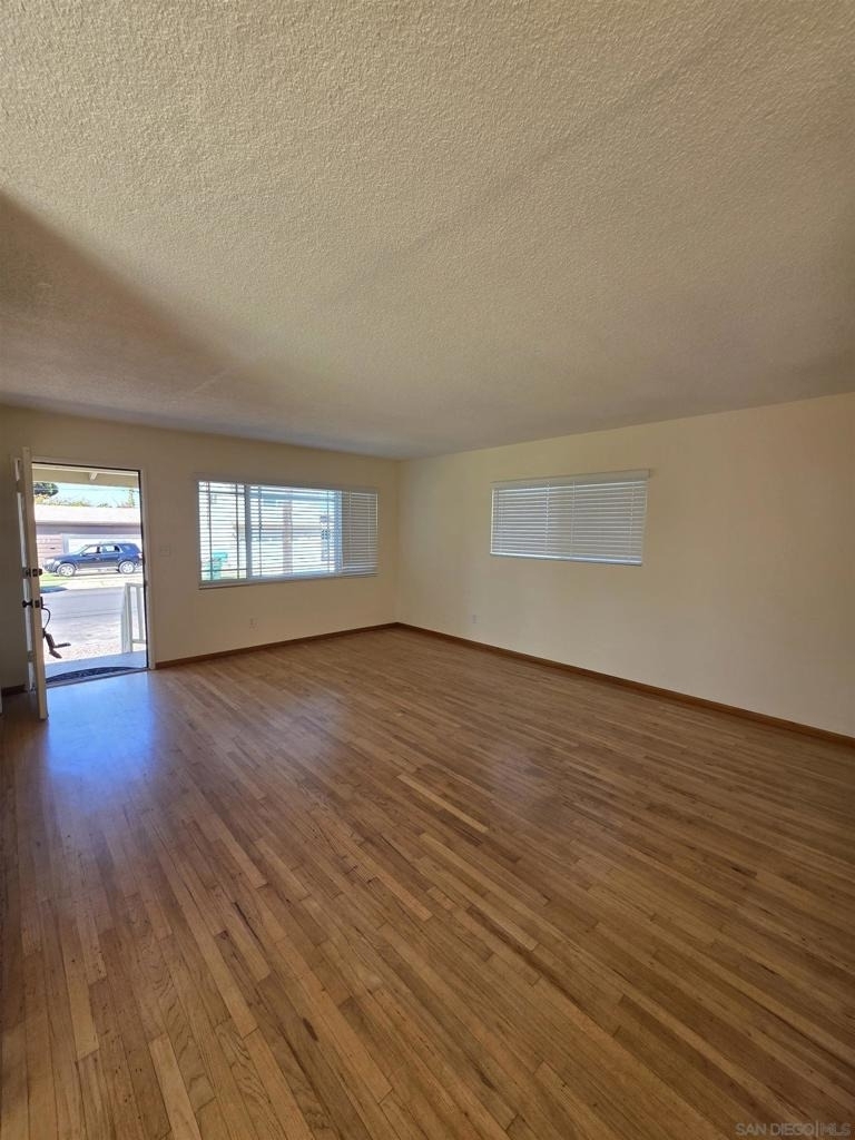 5051 Dubois Drive - Photo 7