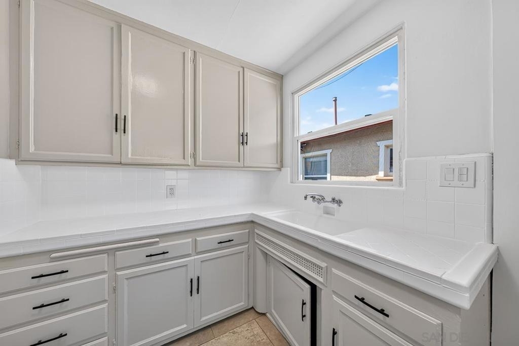 3630 Highland Ave - Photo 4