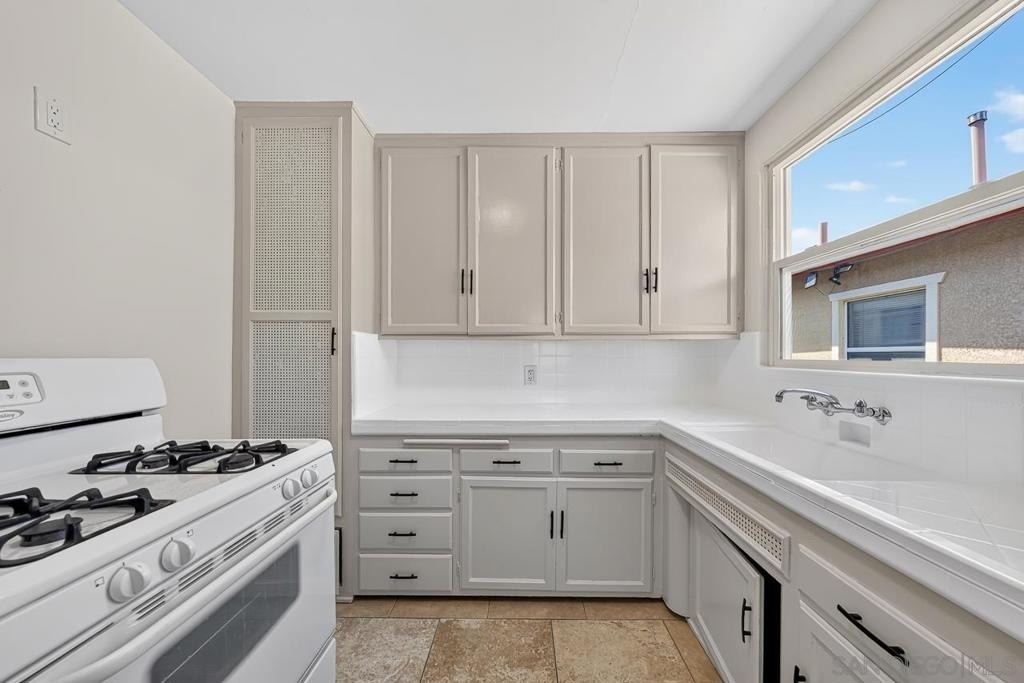 3630 Highland Ave - Photo 1