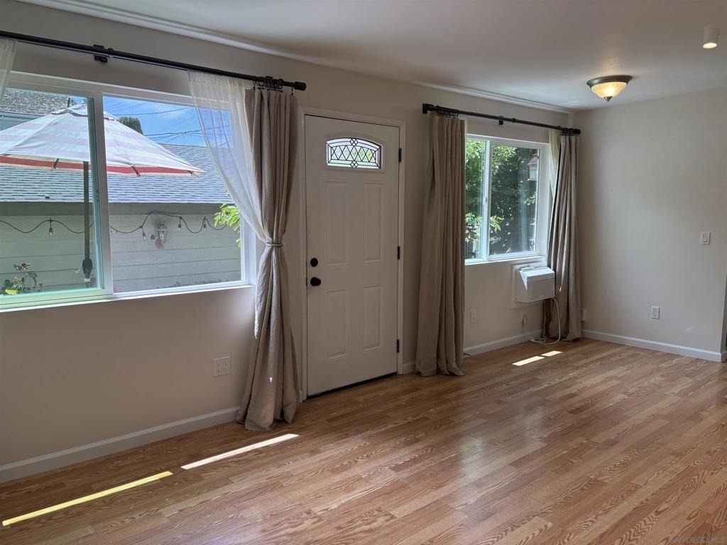 1455 Bluebird Ln - Photo 2
