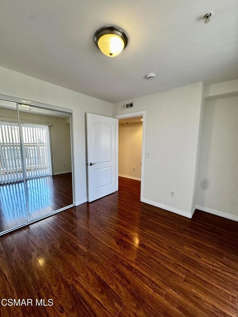 13525 Vanowen Street - Photo 14