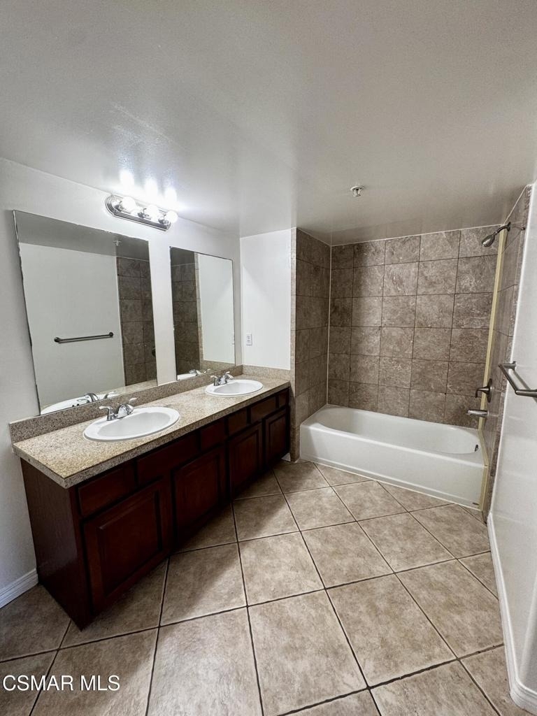 13525 Vanowen Street - Photo 10