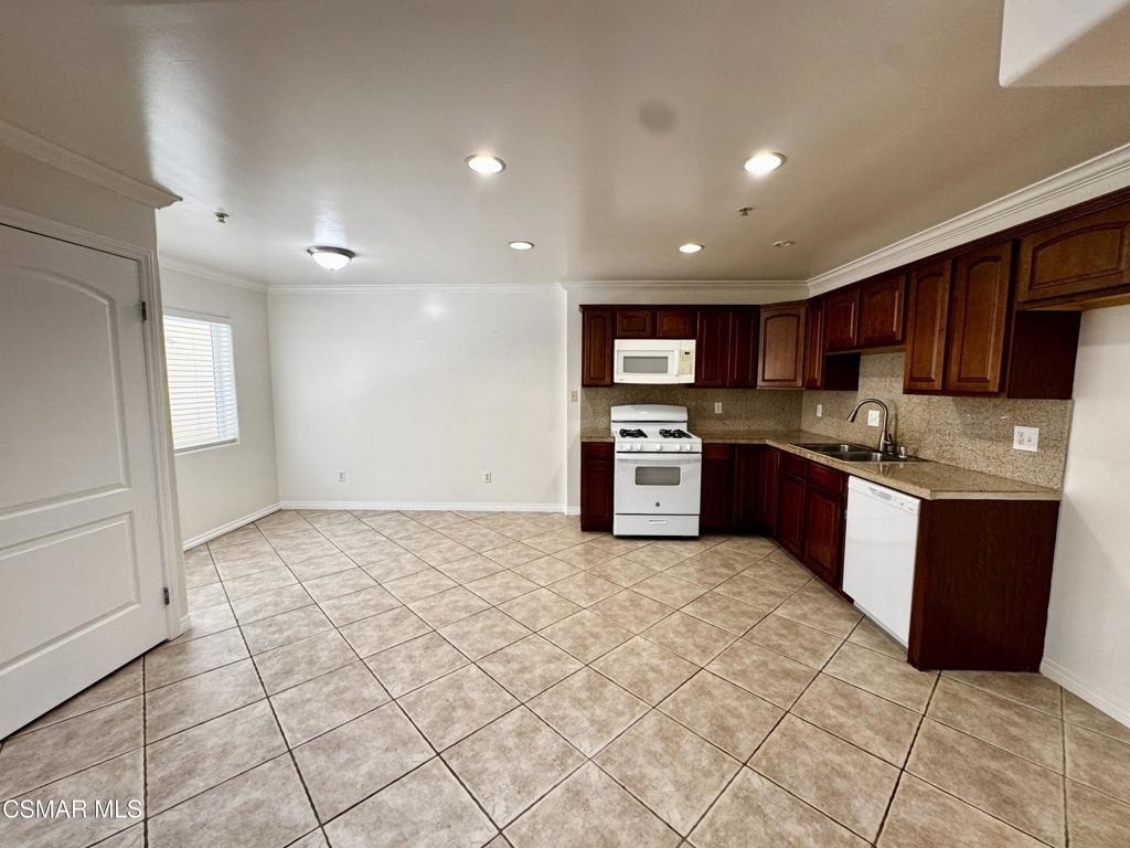 13525 Vanowen Street - Photo 1