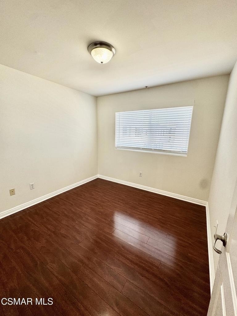 13525 Vanowen Street - Photo 12