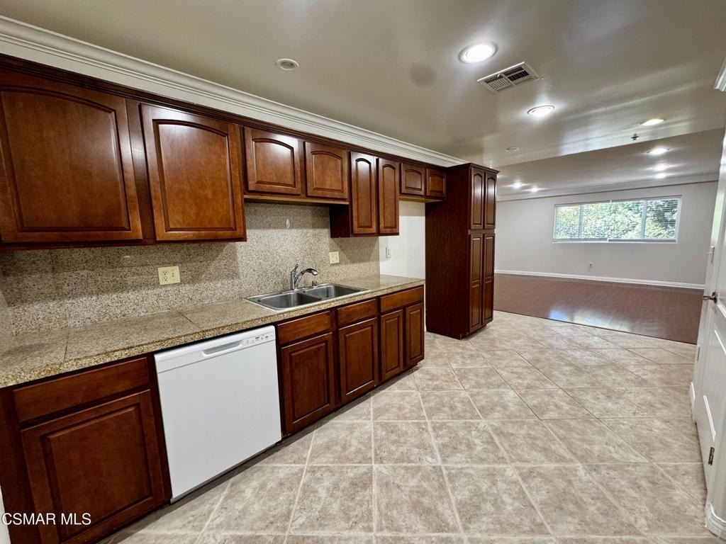 13525 Vanowen Street - Photo 1