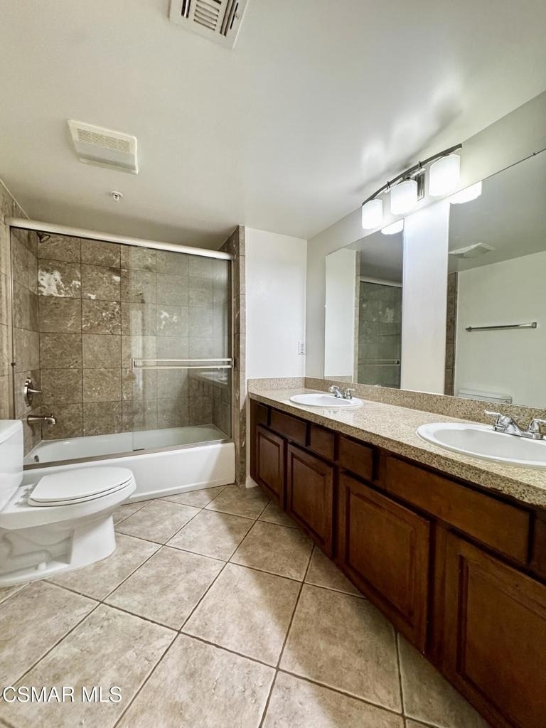 13525 Vanowen Street - Photo 10