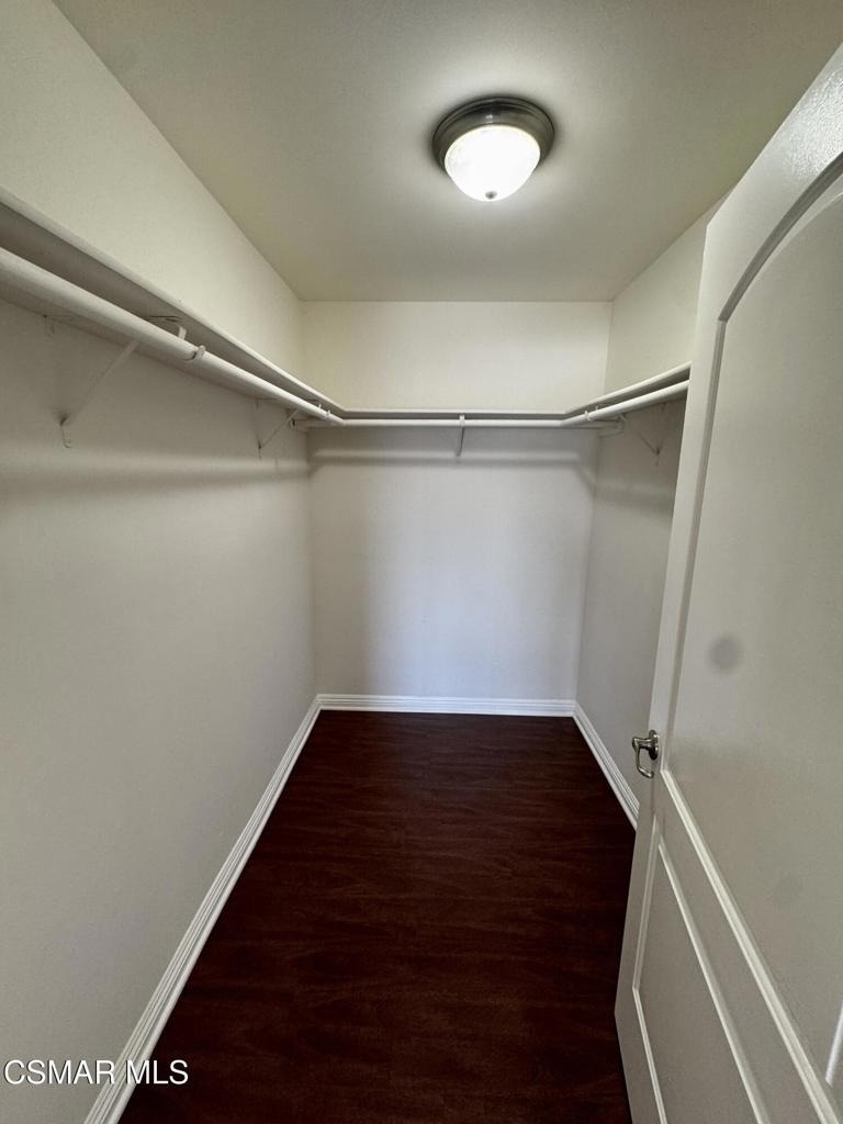 13525 Vanowen Street - Photo 17