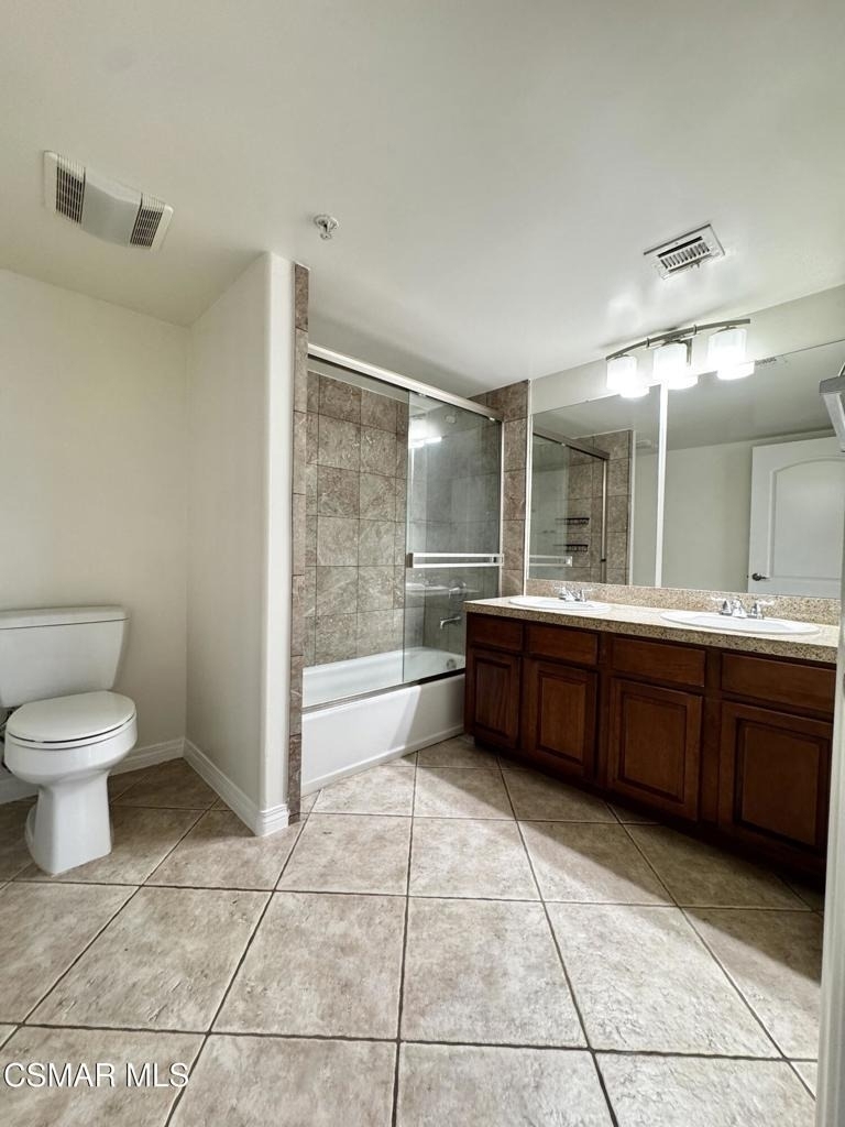 13525 Vanowen Street - Photo 15