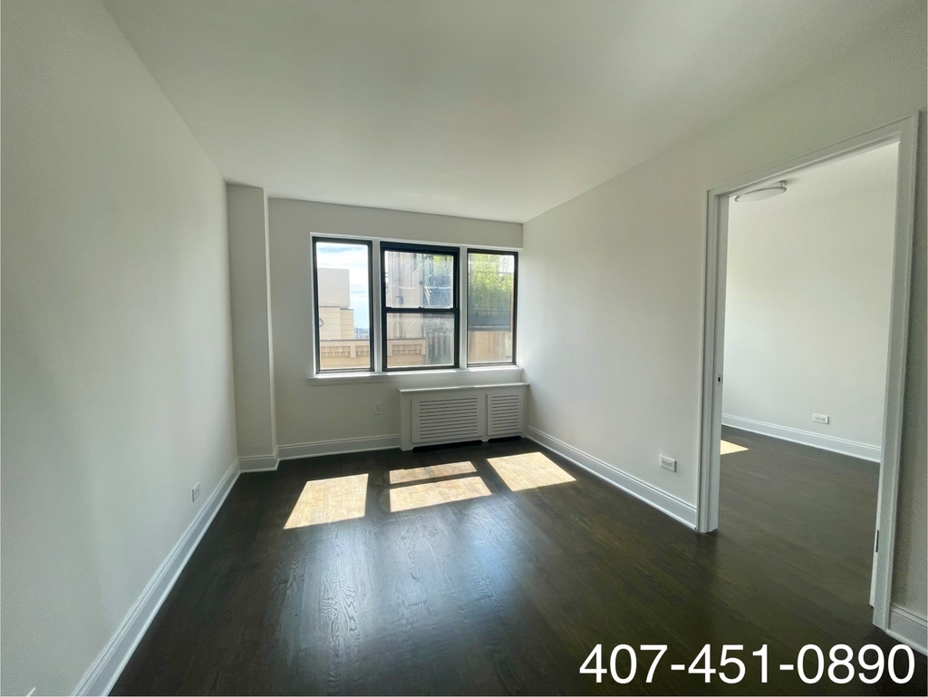East 50th and 1st Ave - Photo 1