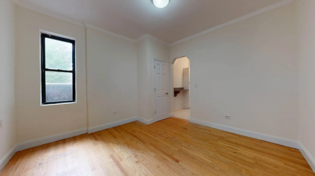  2nd Avenue Murray Hill - Photo 1