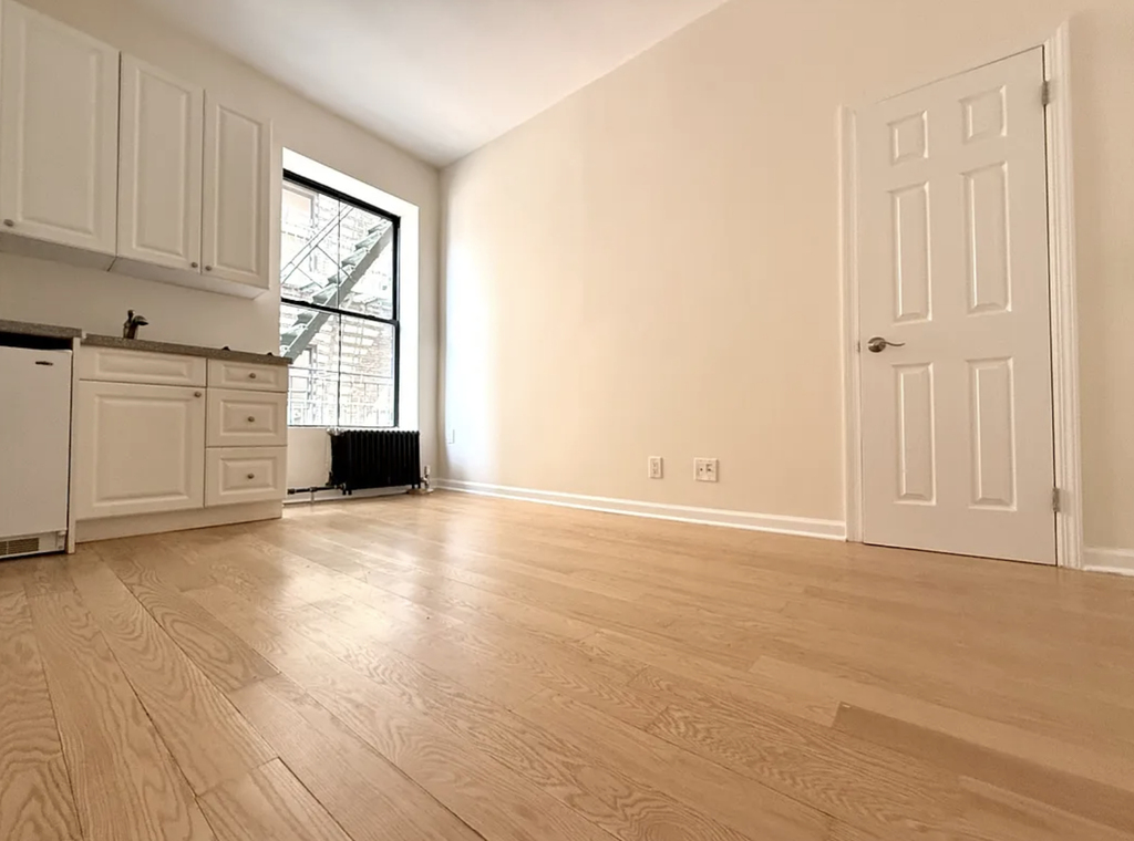 West 72nd Street - Photo 1