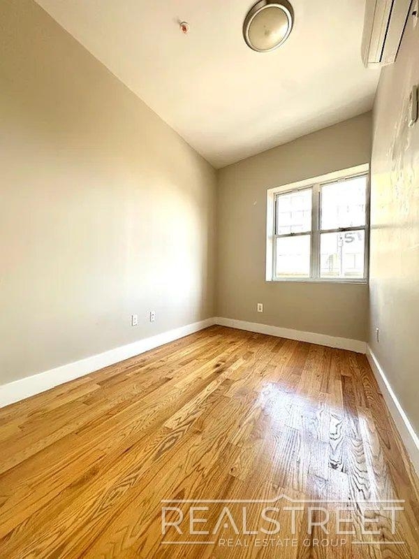 314 Park Avenue - Photo 4