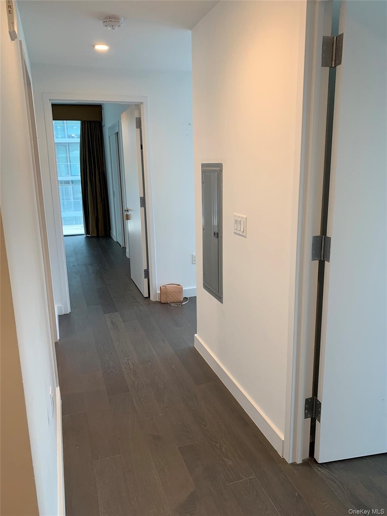 40th Road - Photo 8