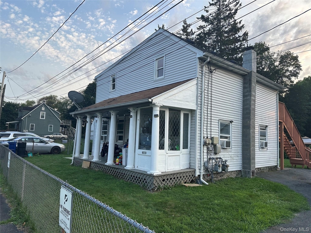 657 South Street - Photo 1