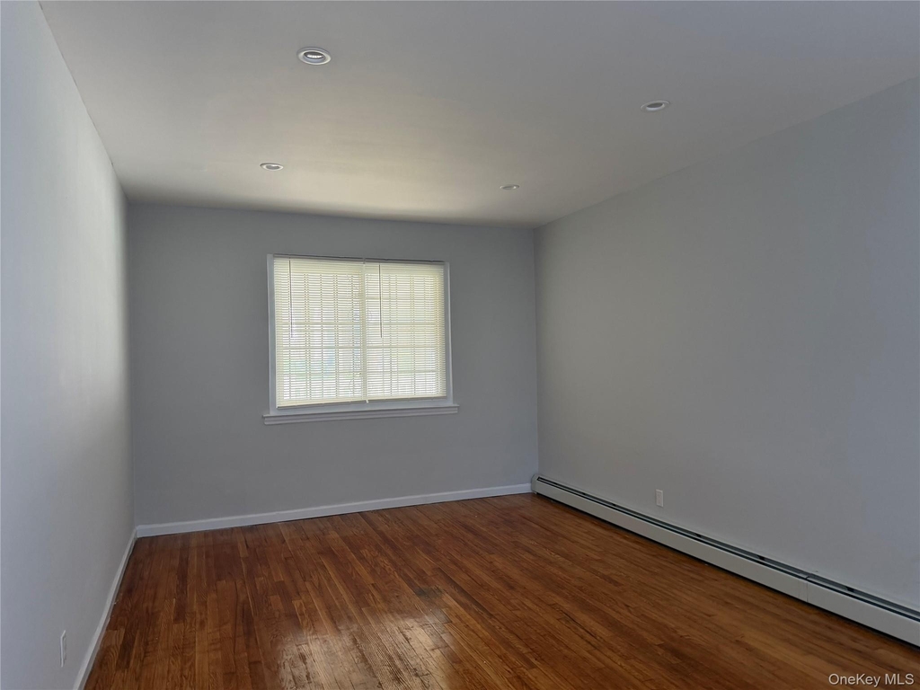 12908 Francis Lewis Boulevard - Photo 3