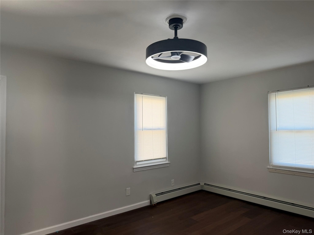 12908 Francis Lewis Boulevard - Photo 4