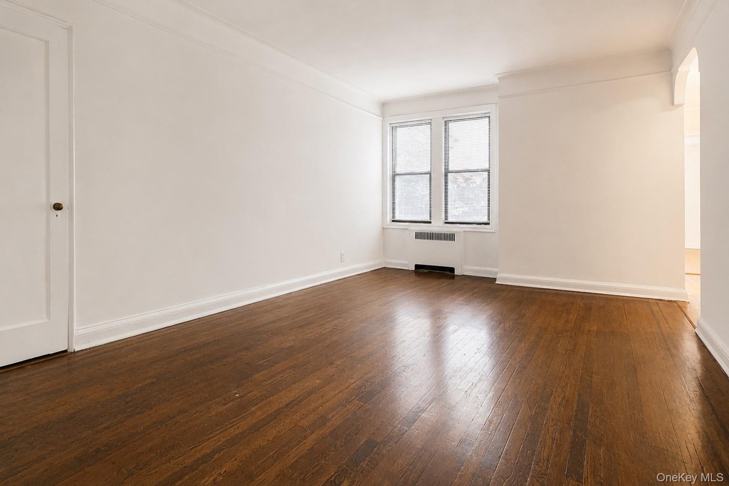 167-10 Crocheron Avenue - Photo 7