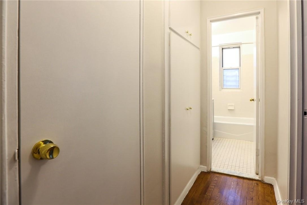 730 Pelham Road - Photo 11