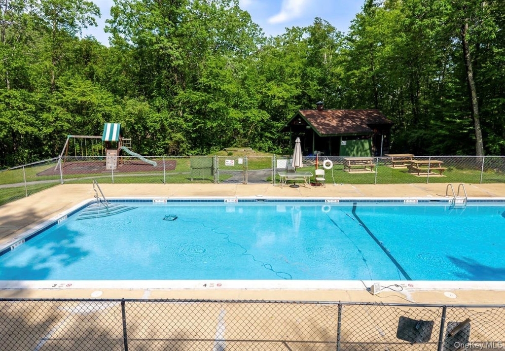 603 Fox Run Lane - Photo 4