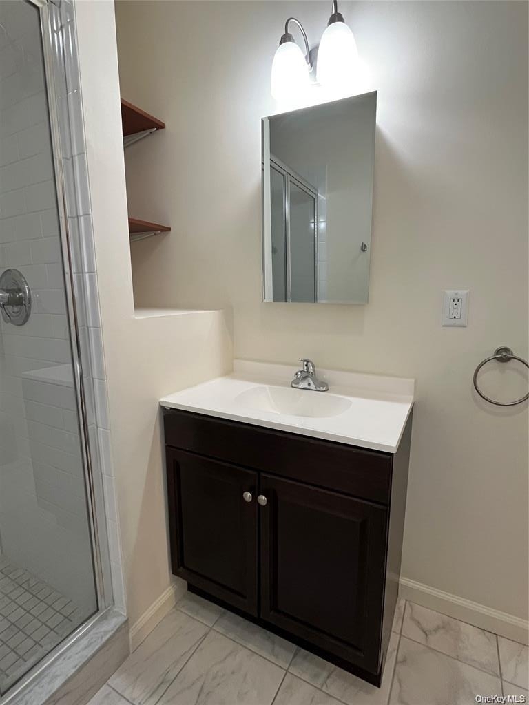 73 Webster Ave - Photo 6