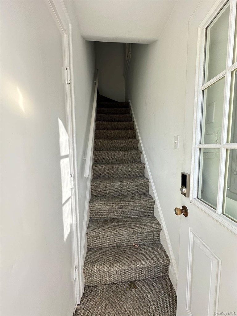157 Clinton Avenue - Photo 8