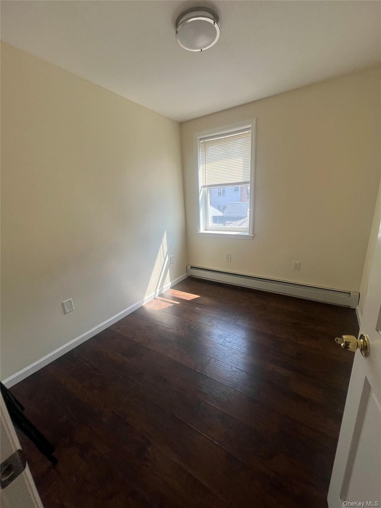 8269 166th Street - Photo 5