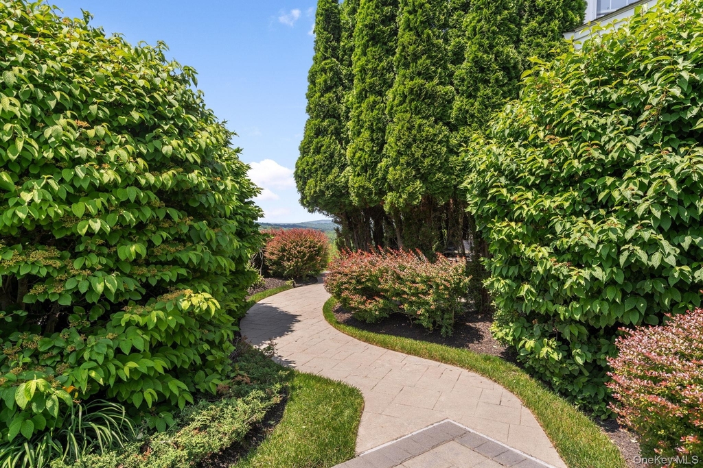 1 Pinehurst Circle - Photo 4