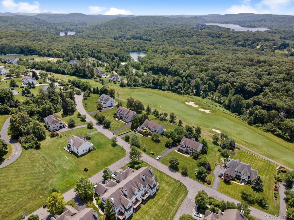 1 Pinehurst Circle - Photo 33