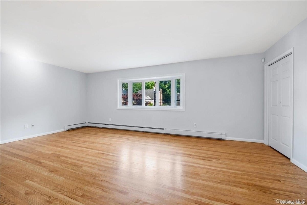 49 Neulist Avenue - Photo 11