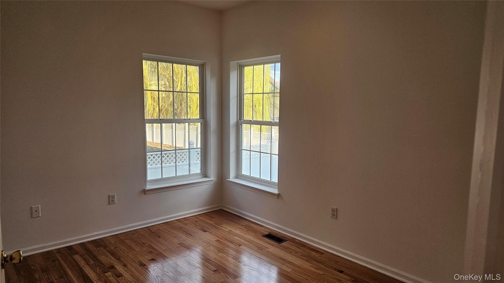 2719 Colonial Drive - Photo 12