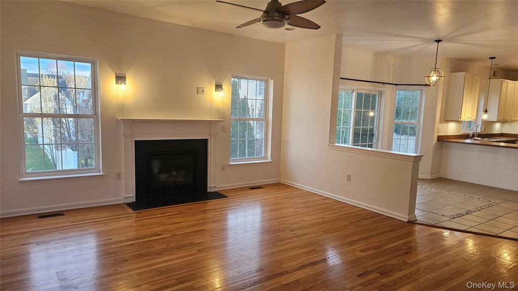 2719 Colonial Drive - Photo 8
