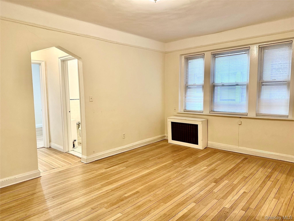 88 Lincoln Avenue - Photo 5