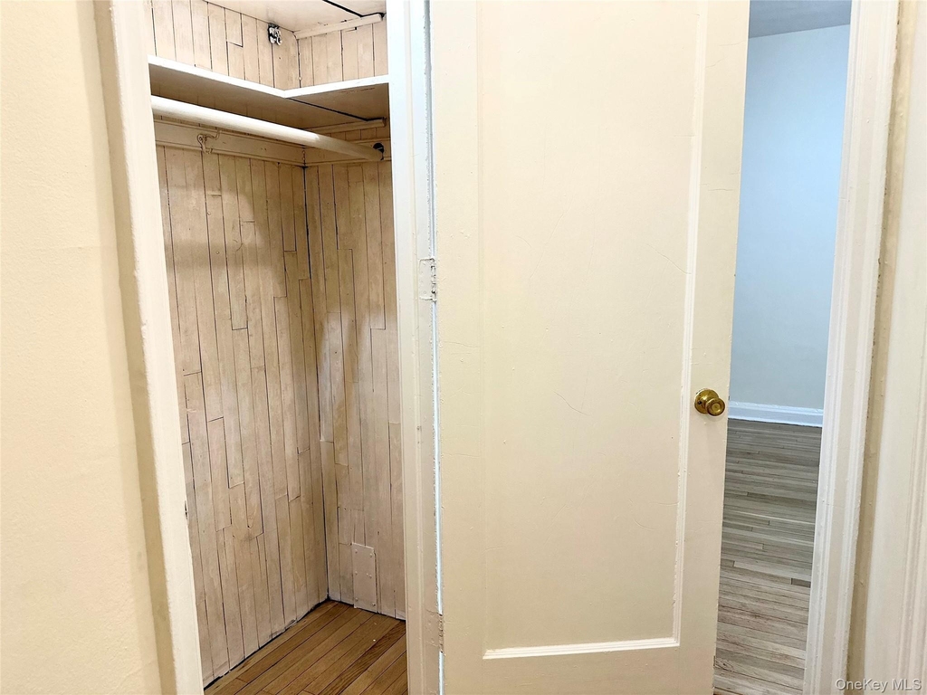 88 Lincoln Avenue - Photo 9