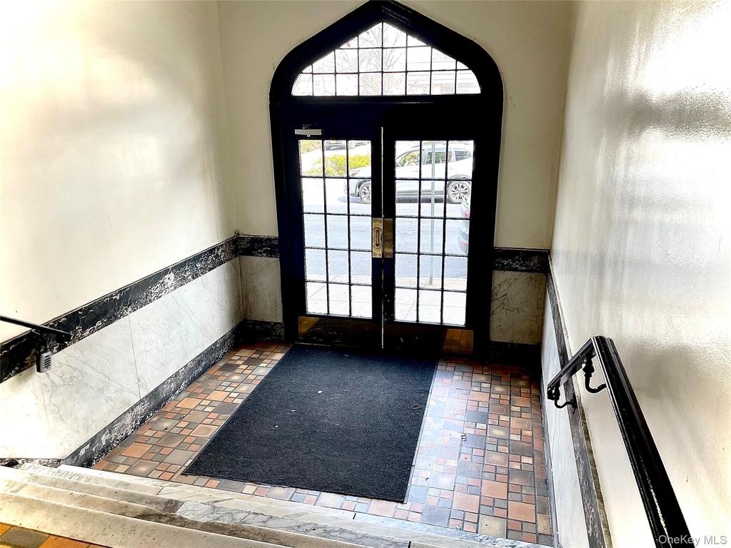 88 Lincoln Avenue - Photo 18