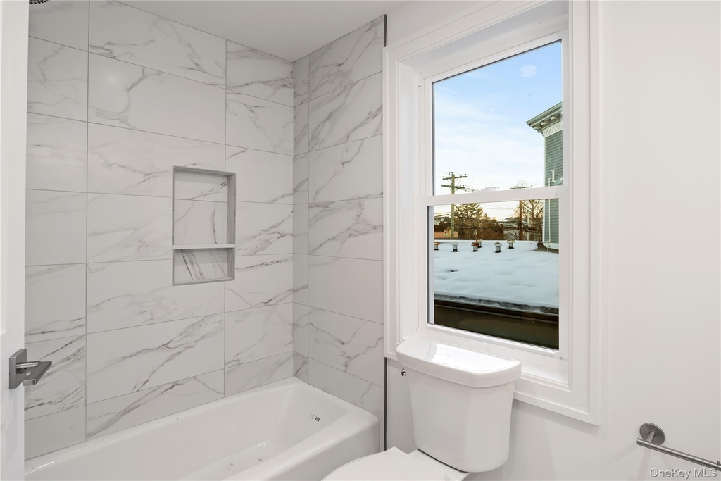 71 W Main Street - Photo 6