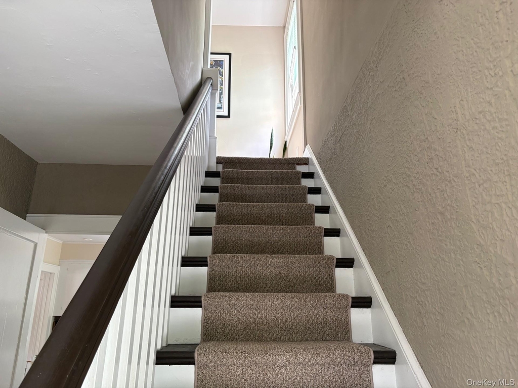 46 Sterling Court - Photo 12
