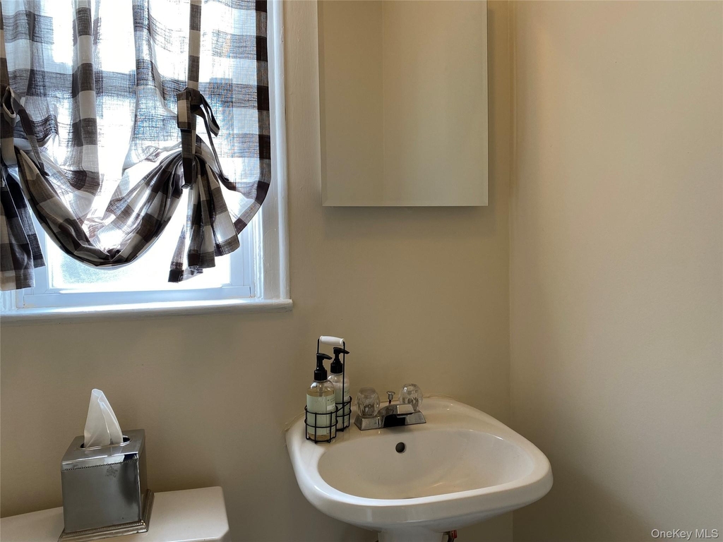 46 Sterling Court - Photo 17