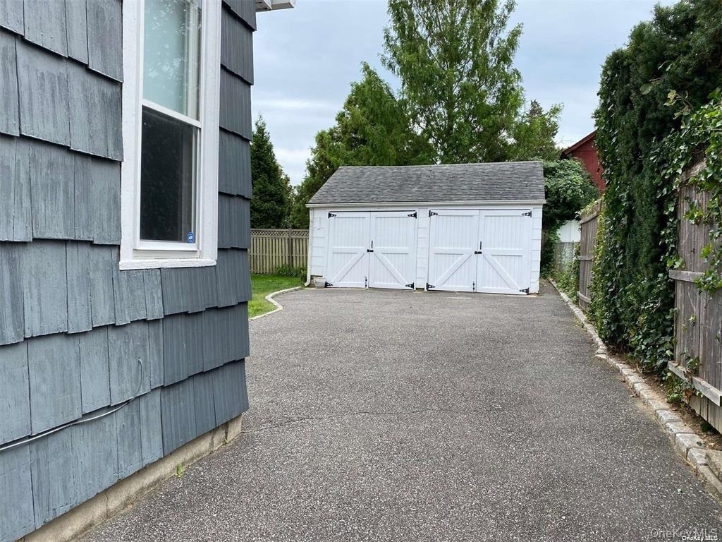 46 Sterling Court - Photo 2