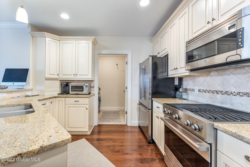 38 High Rock Avenue - Photo 21