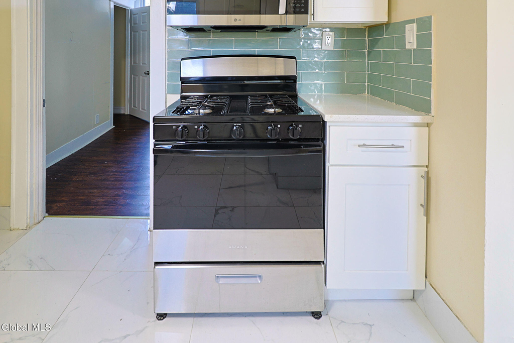 33 W Pine Street - Photo 3
