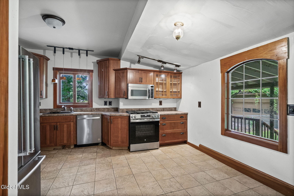 2301 Campbell Avenue - Photo 17