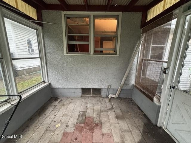 117 Henry Street - Photo 12