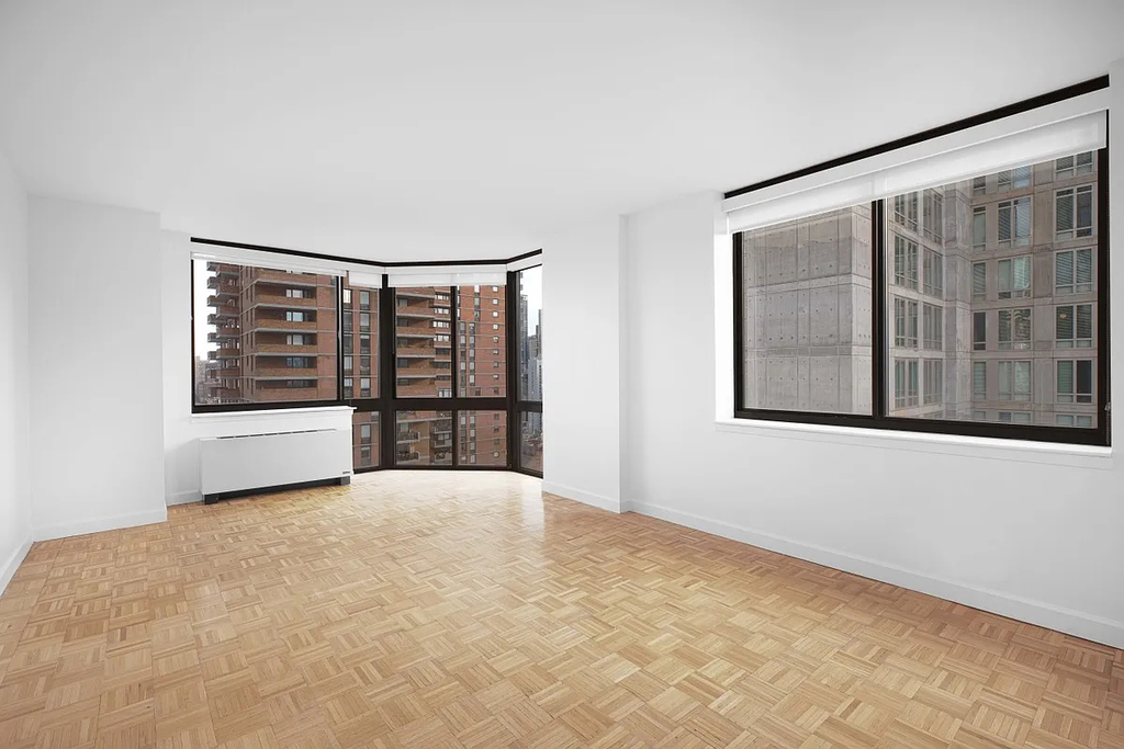 420 West 42nd Street - Photo 0