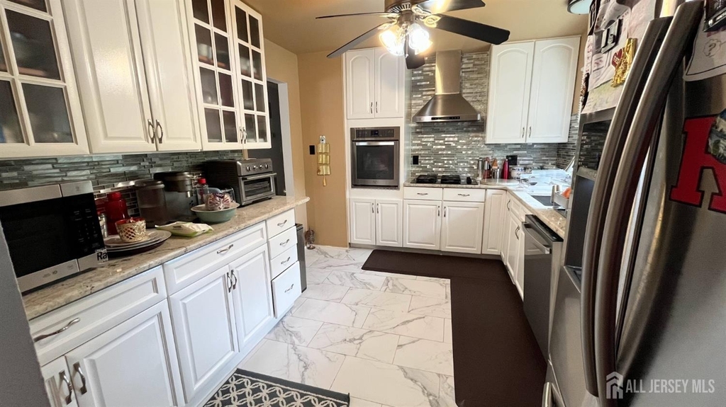 86 Mitchell Avenue - Photo 3