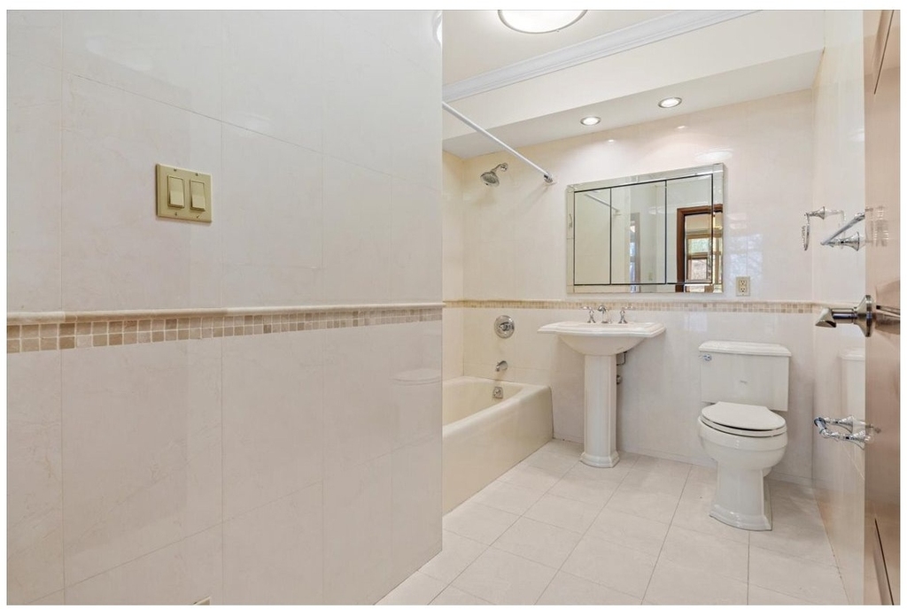 3511 Cambridge Avenue - Photo 6
