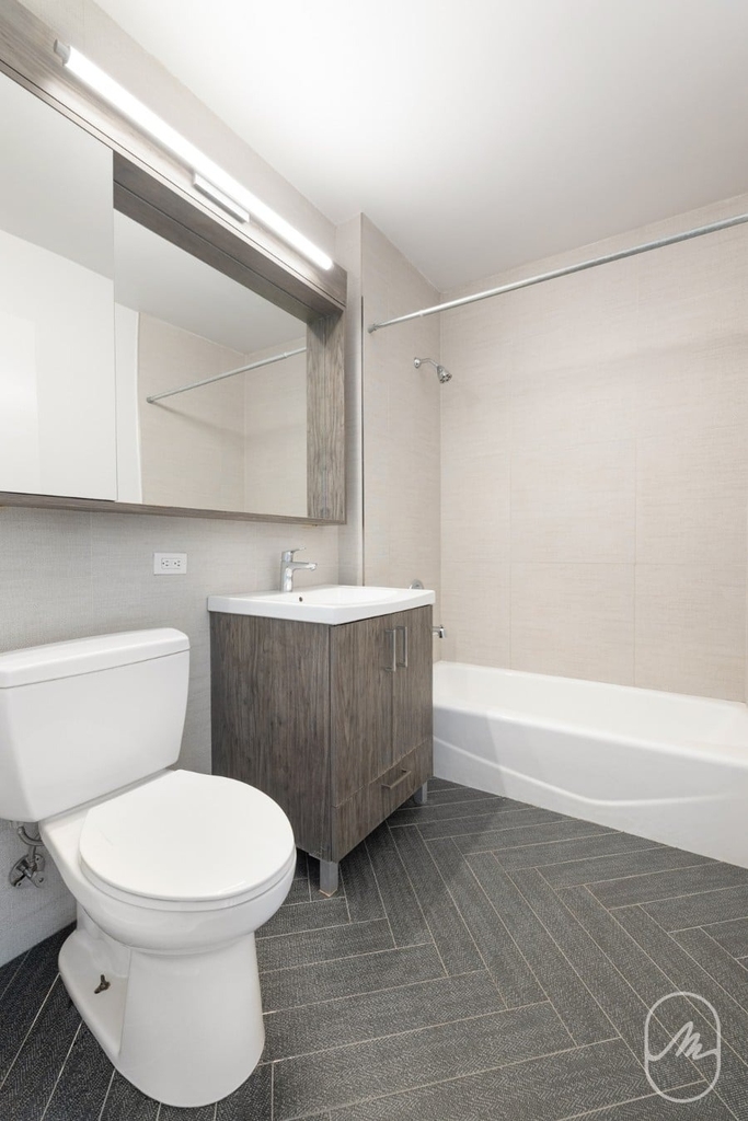 345 E 94th Street - Photo 14