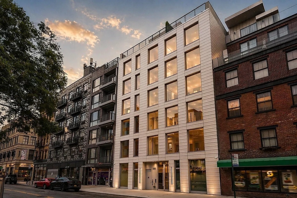 330 Grand Street - Photo 8