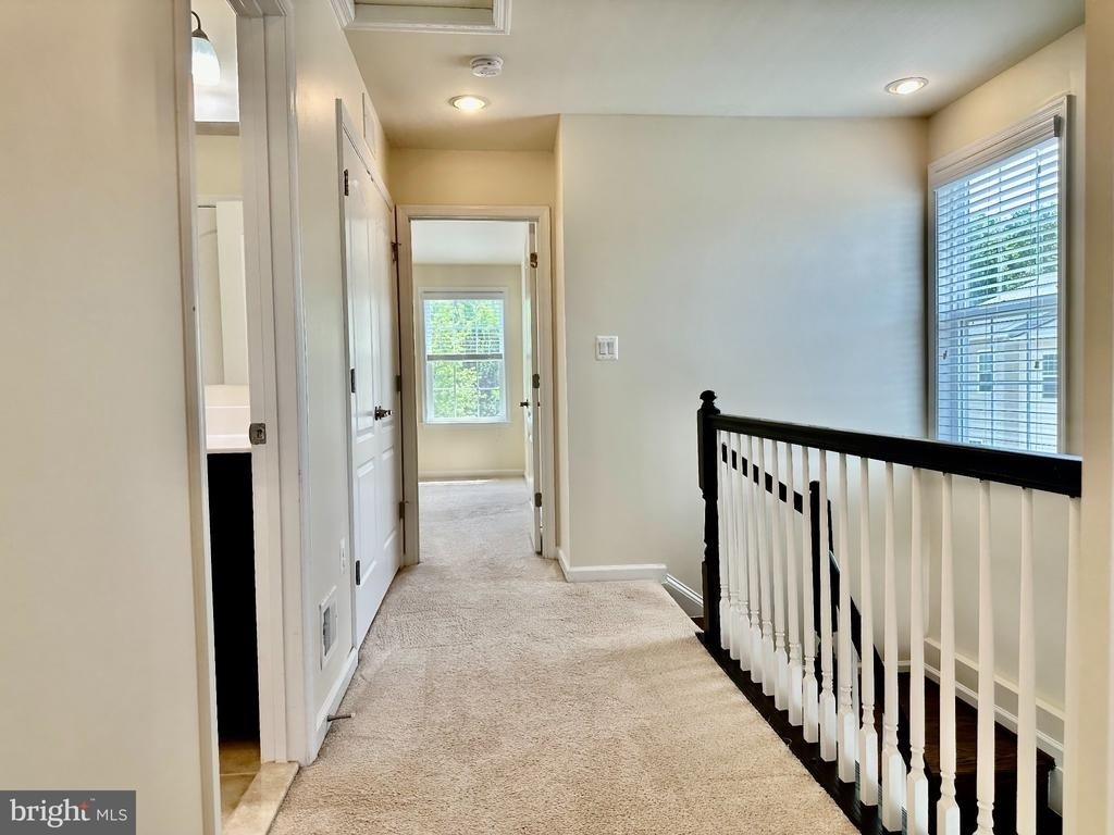 121 Hidden Brook Drive - Photo 18