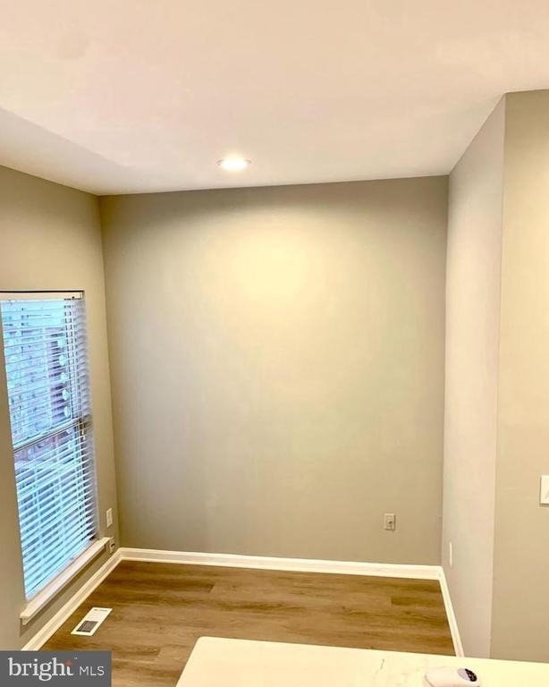 4087 Thackery - Photo 6